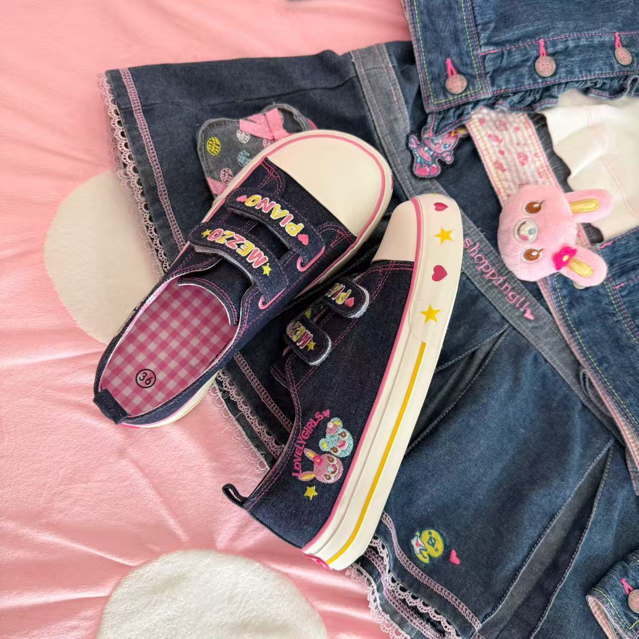 Women Shoes Sale - Spring Summer New Low-top Embroidered Sneakers