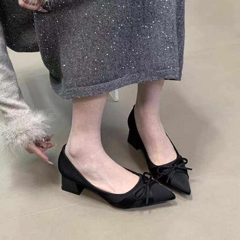 Retro Mid-length Single Shoes  - Shoes Women Pumps recension och pris